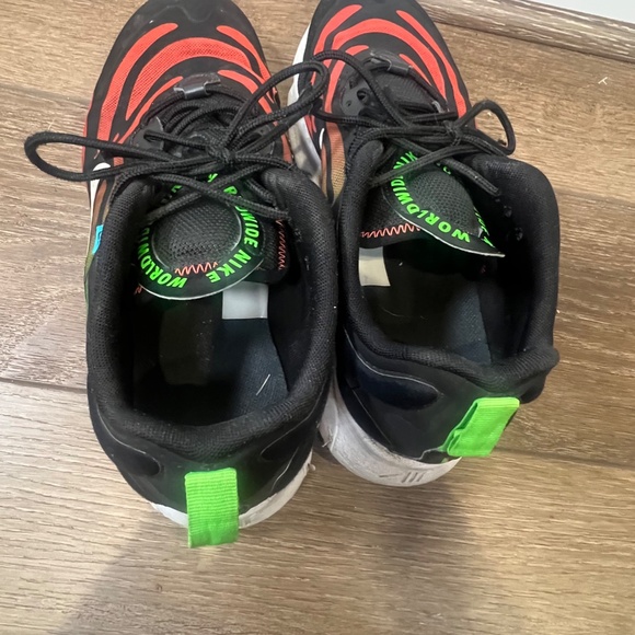 Nike Air Max Exosense SE Worldwide Pack Black/Red/Green Sz 10.5 CV3016-001 - Picture 6 of 11